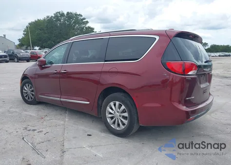 2018 Chrysler Pacifica Touring L z USA, uszkodzony, nr VIN 2C4RC1BG4JR110720